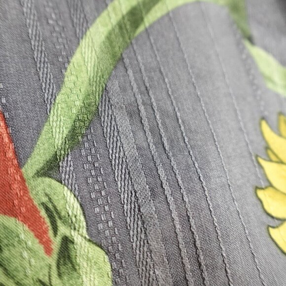 Tommy Bahama Mens Shirt XL Gray Floral Print Jacquard Silk Loop Collar - Picture 5 of 8